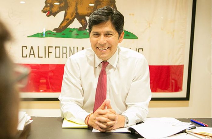 California nurses endorse de Leon