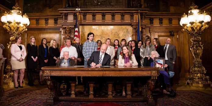 Gov. Tom Wolf signs SB 449 Tierne's -Law