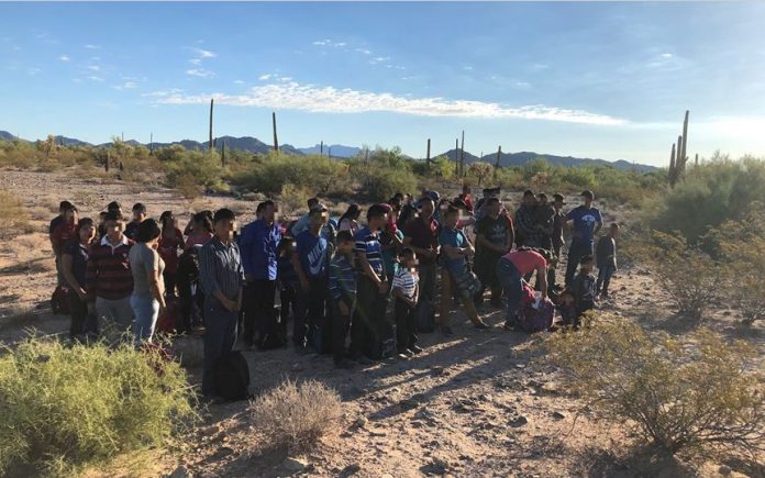 Arizona Border Patrol Agents Continue to Arrest Large Groups of Immigrants