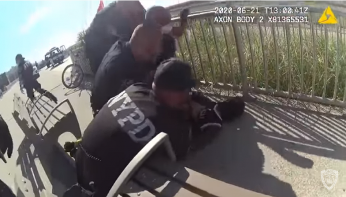 NYPD officer suspended without pay in apparenyt chokehod incident