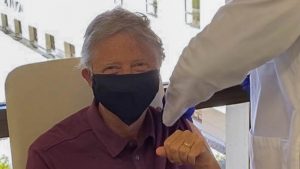 Vaccinated Bill Gates