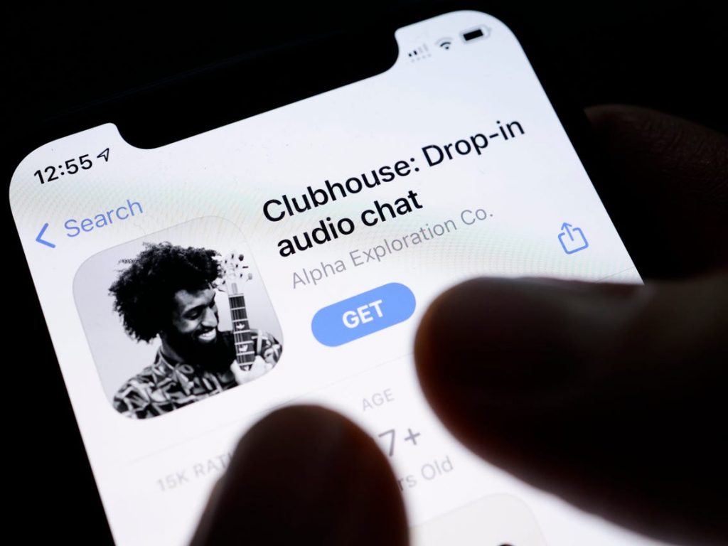 Clubhouse App User Interface