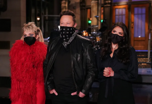 Elon Musk Miley Cyrus SNL
