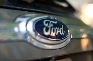 Ford - Dan Dennis - Via Unsplash