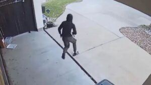 Houston Resident Foils Carjacking With Clever Trick