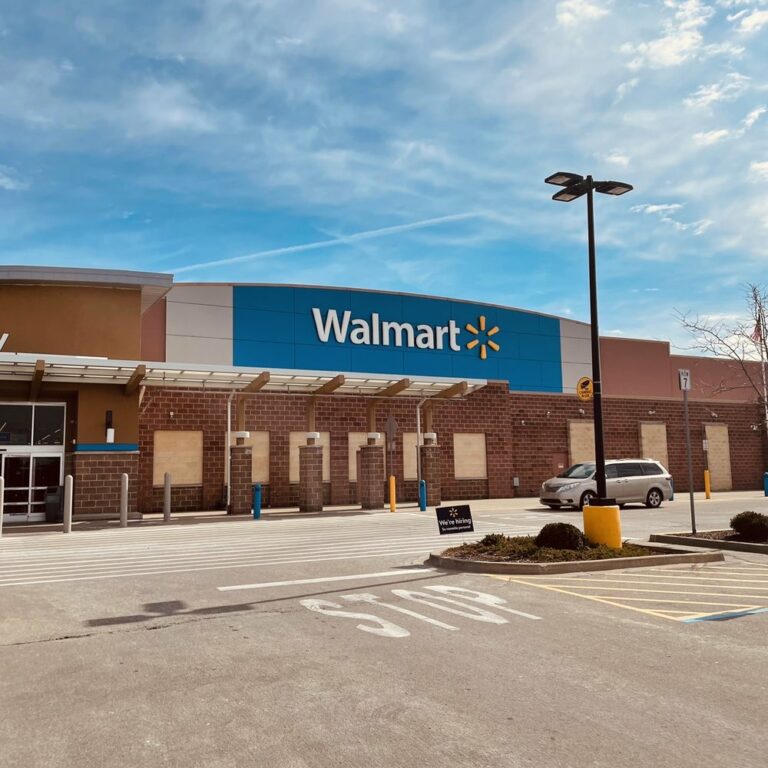 McKeesport Walmart woman