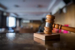 Cellphone Co Investor's Revived Suit