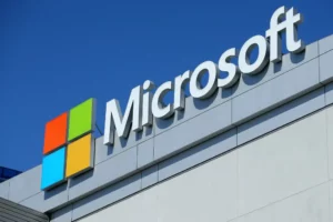 Microsoft Faces Early Bid Antitrust Fight