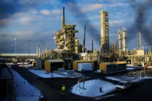 Alaska Refinery Leak Liability Fight