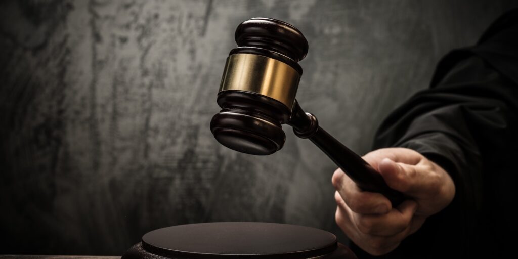 Illinois attorney Accused Of Pocketing $375K