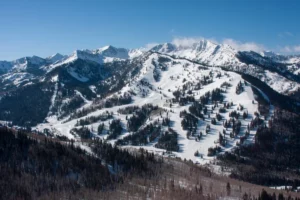 KSL Closes $3B Continuation Fund To Invest In Ski Resort Biz