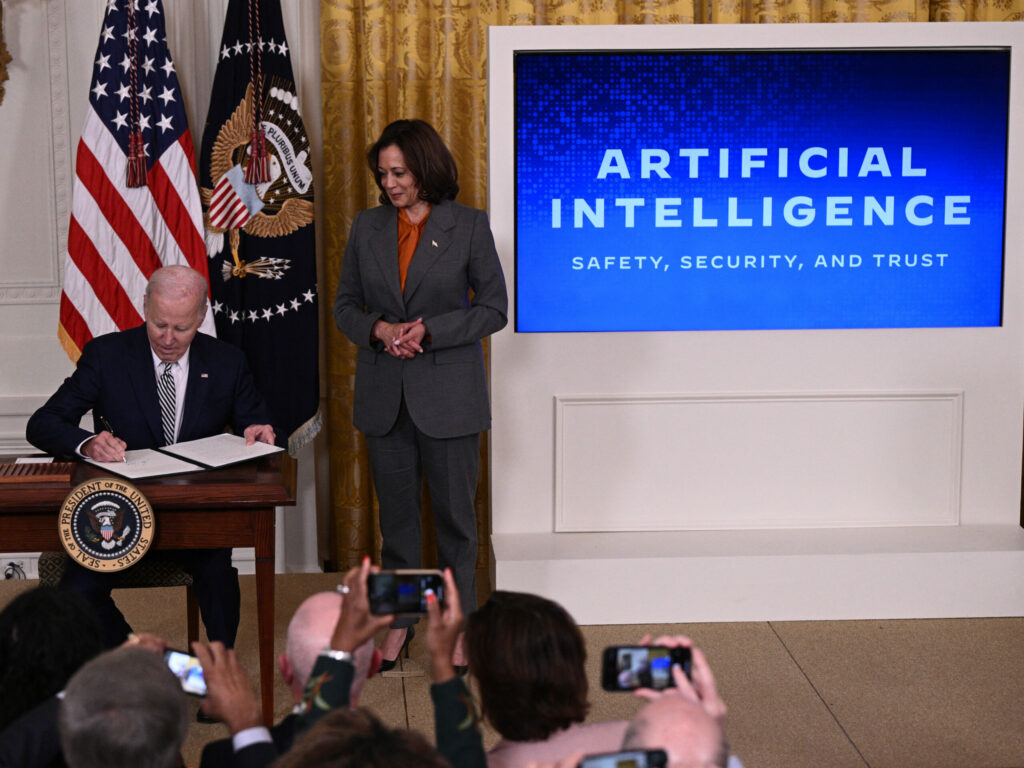 US requiring new AI safeguards for government