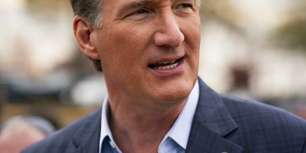 Virginia Governor Vetoes $15 Minimum Wage Bill