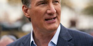 Virginia Governor Vetoes $15 Minimum Wage Bill