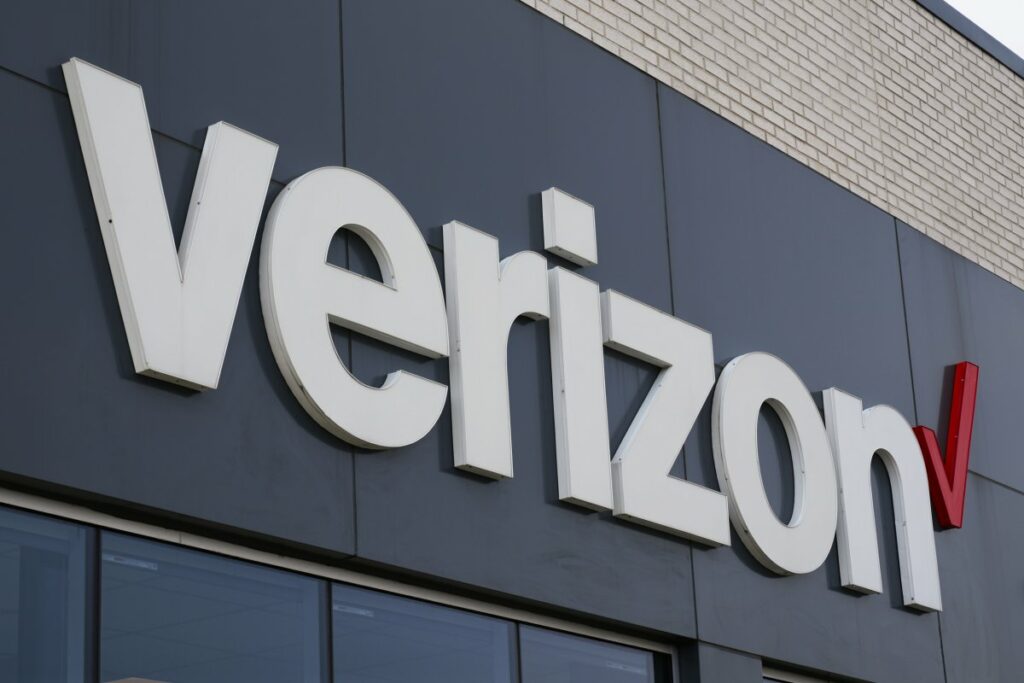 Verizon $20B Frontier Takeover