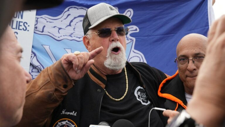 Controversial Union Leader Threatens US Economy: “I Will Cripple You”