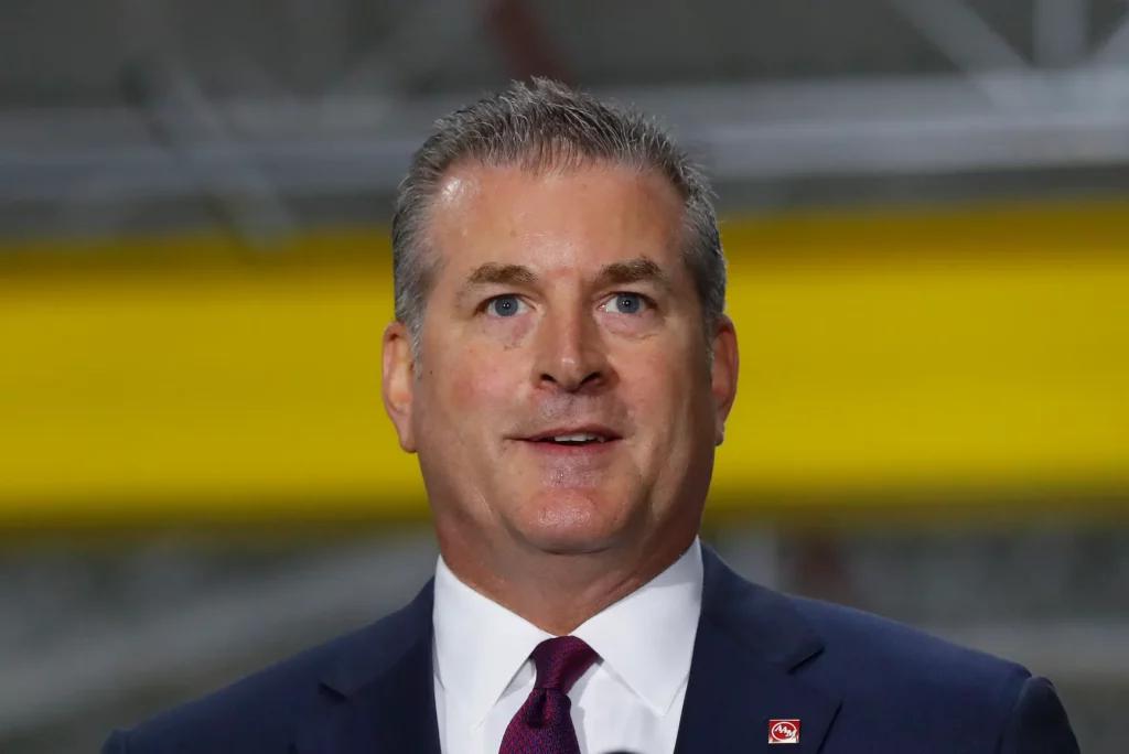 American Axle to acquire Dowlais Group