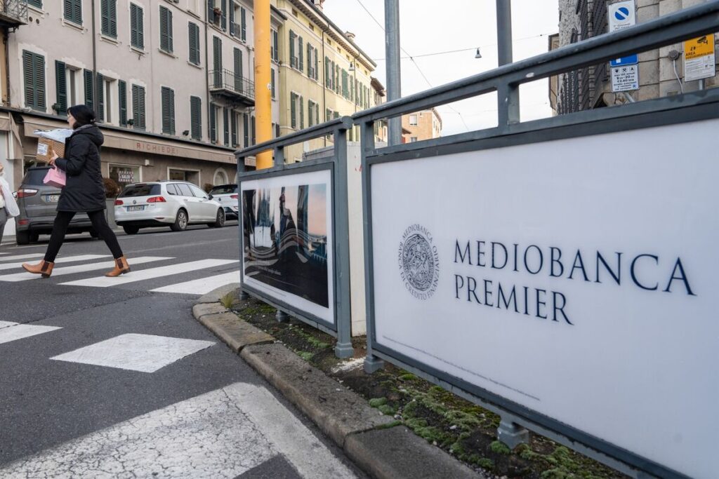 Mediobanca Rejects Monte Dei Paschi €13.3B bid