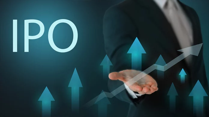REIT $864M IPO