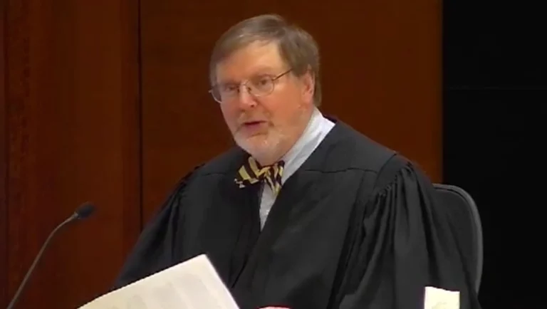 Judge Dismisses Patent Suit Against Barnhart Crane Over Indefinite Claims