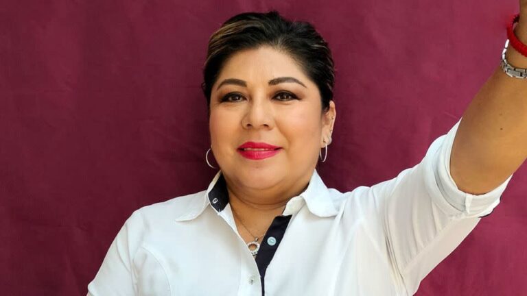 Blood in the Streets of Veracruz, Mexico as Morena-Party Member and Mayoral Candidate Assassinated Mid-Rally