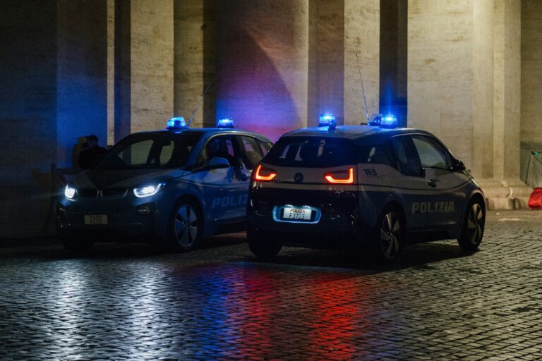 Italian Authorities Arrest 11 in €520M Mafia-Linked VAT Fraud Scheme