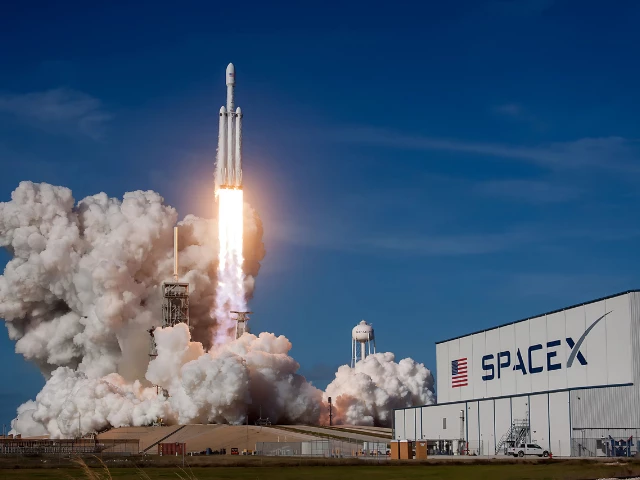 SpaceX $400B Valuation