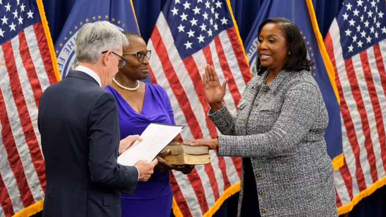 Trump Fires Federal Reserve Governor Lisa Cook Over Mortgage Fraud Claims as Office Showdown Looms