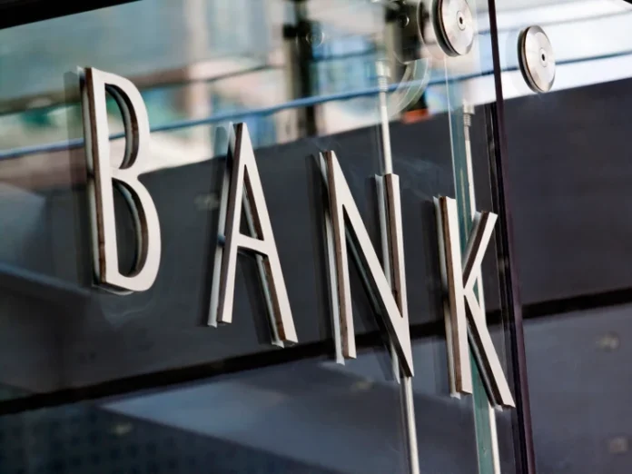 National Bank to acquire vista