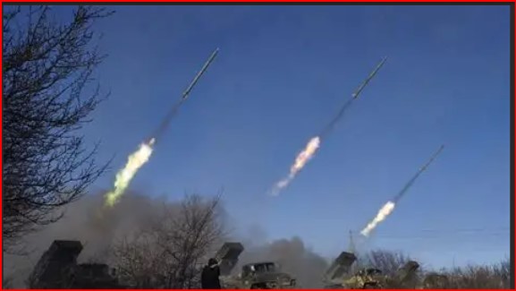 Ukraine Forces Strike Major Pipeline Supplying Russian Troops Near Moscow