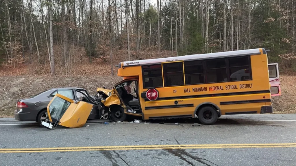Tennessee school bus crash