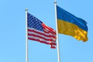 US delay Ukraine weapons shipments