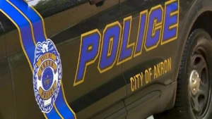 3 shot in akron north hill area