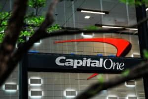Capital One $425M settlement approval