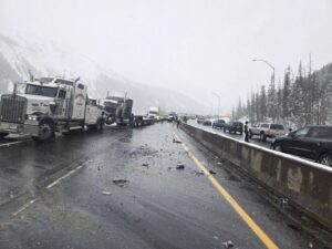 Westbound I-70 crash in Colorado