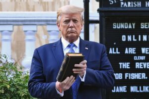 cnn-L19jb21wb25lbnRzL2ltYWdlL2luc3RhbmNlcy9jbW83cXF2OTEwMDAyM2I2cWIwYjRrbTBr-L19jb21wb25lbnRzL2FydGljbGUvaW5zdGFuY2VzL2NtbzdxcWRxbjAwNTAyNnFhYXcwcjhjbTc-1200×800