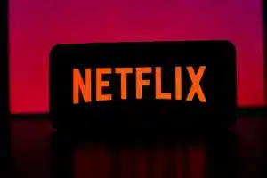 netflix to refund customers