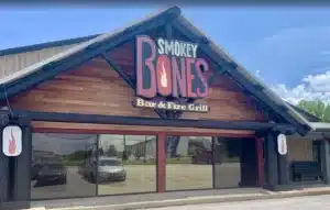 smokey bones files for bankruptcy