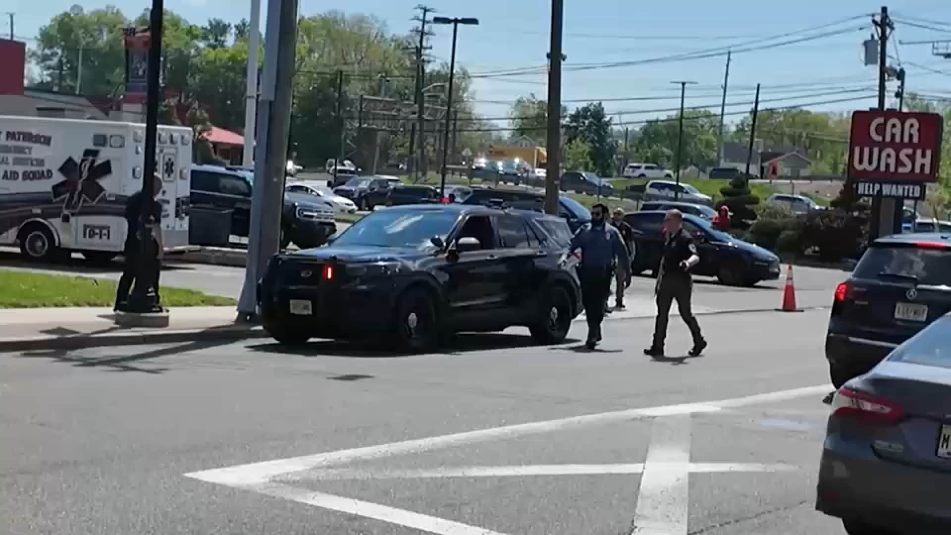 19046171_050526-wabc-crossing-guard-killed-img