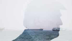 Ships and boats in the Strait of Hormuz
