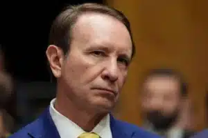 69f356de4ea49.image