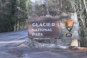 816f9259-50d0-498a-b752-72494b1d4692-glaciersignforweb