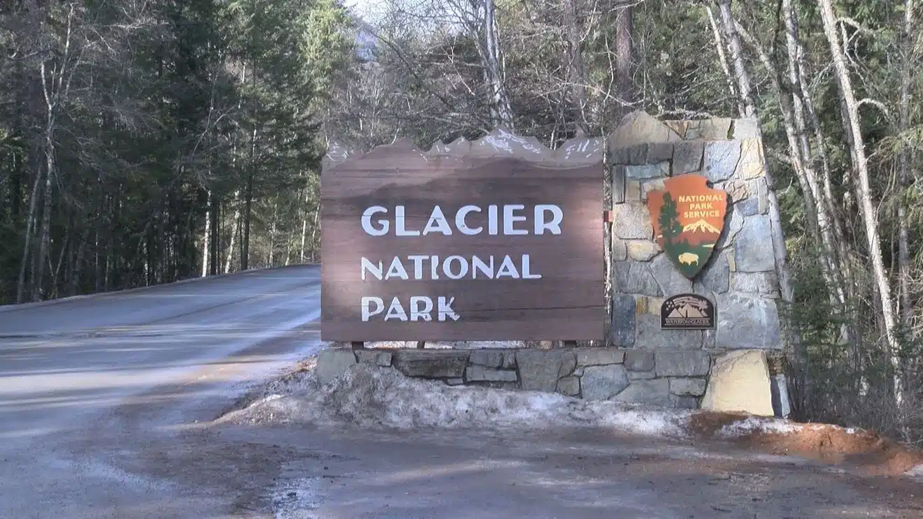 816f9259-50d0-498a-b752-72494b1d4692-glaciersignforweb