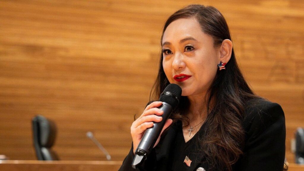 Arcadia Mayor Eileen Wang resigns