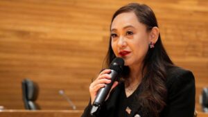 Arcadia Mayor Eileen Wang resigns