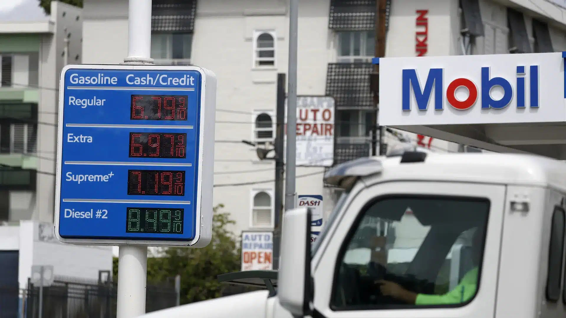 Federal gas tax suspension