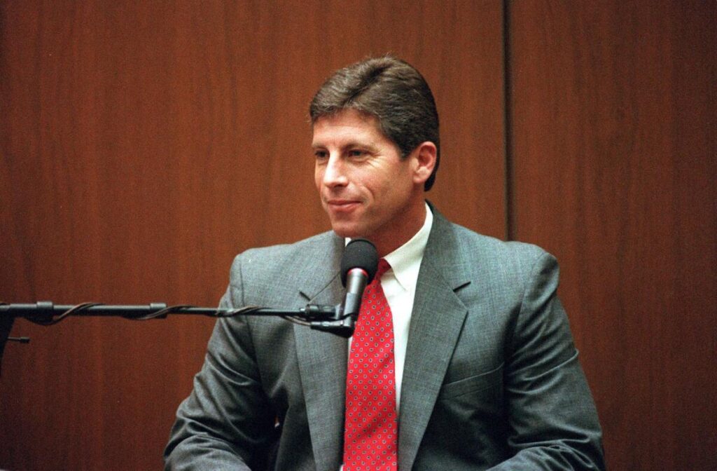 Mark Fuhrman, Detective Whose Role Rocked the O.J. Simpson Trial, Dies at 74