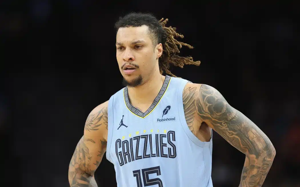 brandon clarke dies at 29