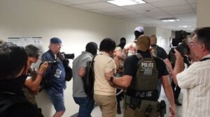 Judge blocks immigration courthouse arrest
