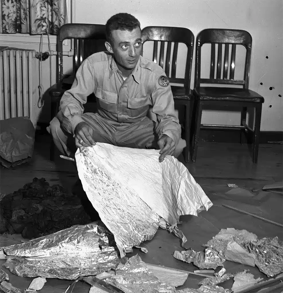 jesse-marcel-roswell-debris-2f23ab8